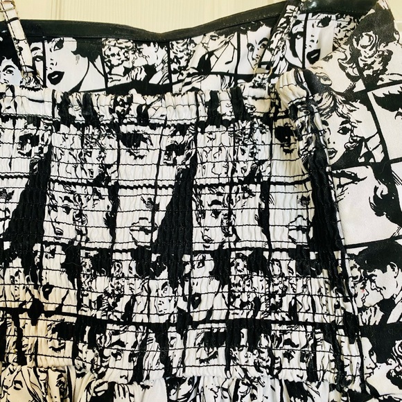 twik Pop Art Fit & Flare Dress - size XS - Picture 6 of 9